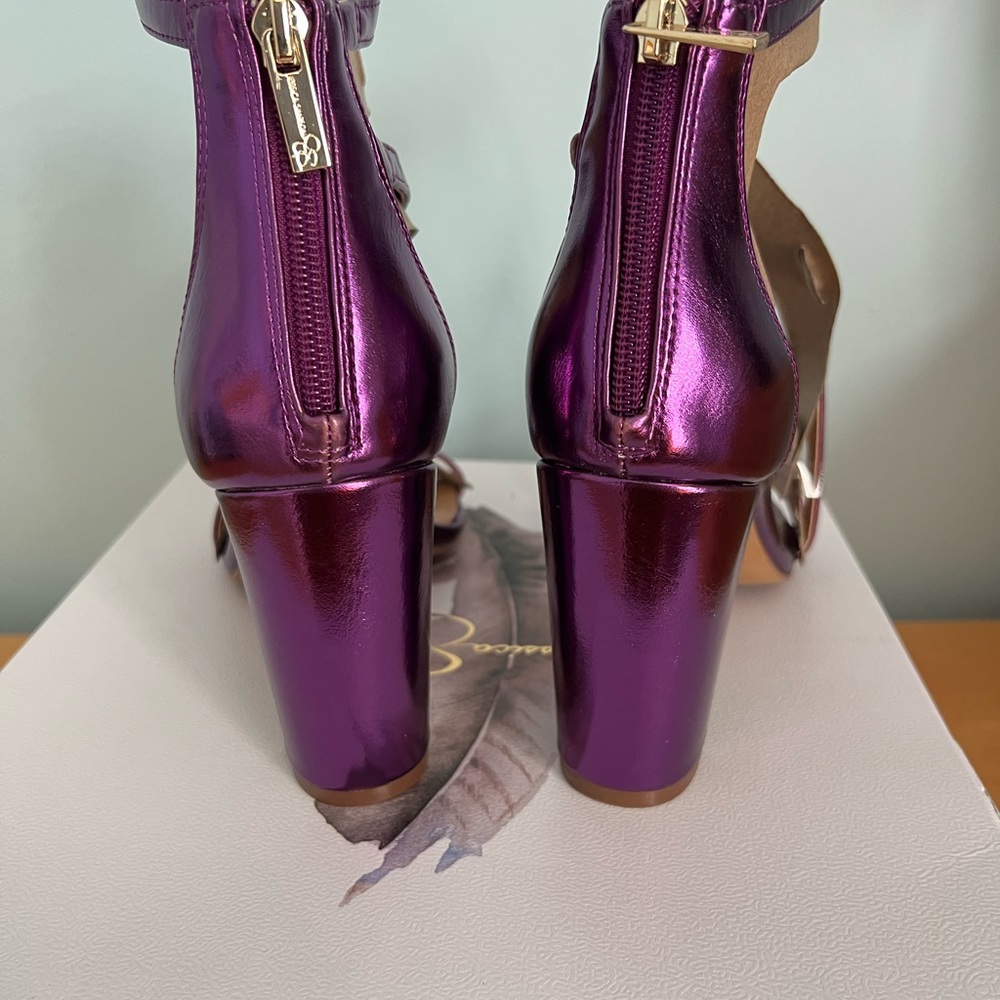 Adorable new never worn purple metallic Jessica Simpson heels - Picture 4 of 6